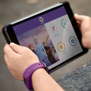 Garmin vivofit Jr.2 Kids Activity Tracker – Frozen Anna Edition