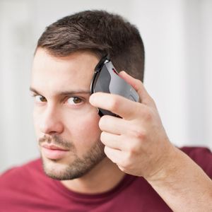 Remington Quick Cut Hair Clippers – Black, Cordless Grooming Tool