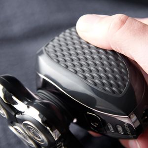 Remington Electric Head Shaver – Cordless Wet & Dry Grooming