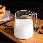 High Borosilicate Glass Milk Frothing Pitcher with Measurement, 20oz/600ml Hammer Heat Resistant Glass Milk Coffee Cappuccino Latte Art Steaming Pitcher Barista Milk Jug Cup, Stovetop & Microwave Safe