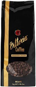 Vittoria Coffee Mountain Grown Coffee Beans 1kg. High Altitude Dark Roasted Coffee Beans Perfect for Home Espresso. Caramel, Dark Chocolate, Smokey, Toasty Tasting Notes.