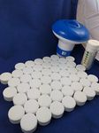 Premier Blue 50x20g Chlorine Tablets Pool Hot Tub Spa inc Dispenser and Testing strips FULL KIT