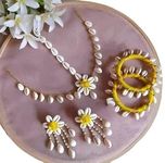 RKG HANDICRAFTS Cowrie Shell with Artificial Flower Jewellery, Necklac with maang tika and Earrings, Bangles (2.5 inches) for Women and Girls.(yellow)