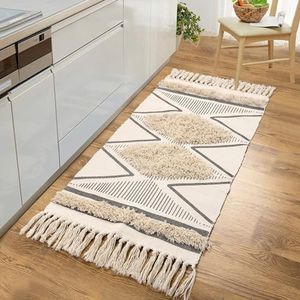 LEEVAN Boho Kitchen Runner Rug 2'x4' Cotton Tufted Geometric Rugs with Tassels Chic Diamond Farmhouse Rug Washable Woven Hallway Throw Doormat for Kitchen Rug/Bathroom/Living Room/Bedroom