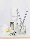 James & Co No.1 White (Wild Flower, Cotton & Lilac) 100ml Home Fragrance Reed Diffuser Set