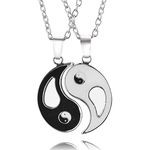 HMOOY Yin Yang Necklace, Matching Yin and Yang Pendant Necklace for Men Women Puzzle BFF Couples Necklace Best Friend Necklace Chinese Tai Chi Pattern Matching Necklace for Couples (Silver)