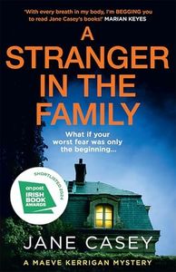 A Stranger in the Family: The new detective crime thriller that will have you gripped and on the edge of your seat!: Book 11