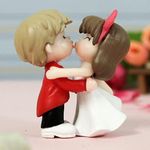 TIED RIBBONS Miniature Romantic Love Hug Couple Fantasy Statue Decorative Showpiece Decoration Items Gift For Husband Wife Girls Boys(Multi,Resin)-Wedding Anniversary Birthday Gifts,3.8Cm