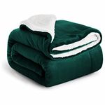 IR Imperial Rooms Sherpa Blankets Queen Size - Thick and Warm Blankets for Winter, Reversible Soft and Fuzzy Fluffy Queen Size Blanket for Bed, Emerald Green, 90x90 Inches