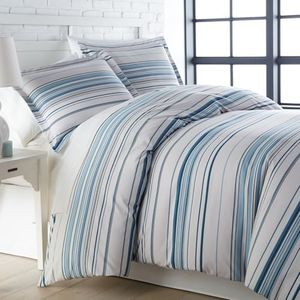 Southshore Fine Living, Inc. 3-Piece Oversized King Comforter Set, Down Alternative Blue and White Comforter with Matching Shams, Striped Bedspread for California/King Beds, Coastal Stripes Blue