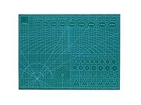 Innoteck Essentials A2 Self-Healing Cutting Mats - Double-Sided Non-Slip Surface - Self-Healing Quality - Cutting mat for Craft, Fabric, Quilting, Sewing, Scrapbooking - Printed Grid Lines - Green