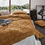 CleverPolly 100% Premium Brushed Microfibre Tufted (3Pcs) Quilt Cover Set - Ultra-Soft, Durable Embroidery Bedding Comforter Set - Machine Washable & Zipper Closure - Caramel - Queen Size