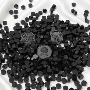 UNIQOOO 540 Pcs Black Sealing Wax Beads Nuggets for Wax Seal Stamp, Great for Embellishment of Card Envelope, Wedding Invitation, Wine Package, Gift Wrapping