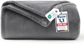 WAVVE Bed Throw Double Size, Fleece Blanket Sofa Throw Grey 5ft x 6.5ft - Fluffy Soft Warm Versatile Blanket for Sofa/Couch/Bed Twin Size Gray, 150x200 cm