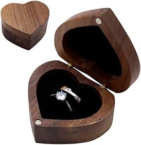 Scatola per Anelli in Legno di Noce Supporto Interno Morbido in Velluto Gioielli in legno Scatola di Presentazione Caso per Proposta Fidanzamento Cerimonia di Nozze (Cuore(B))