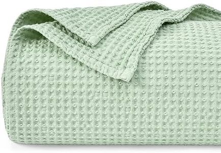 PHF 100% Cotton Waffle Blanket Double Size 150 x 200cm - Pre-Washed Soft Lightweight Throw Blanket for All Season - Perfect Blanket Layer for Couch Bed Sofa - Elegant Home Decoration Sage Green