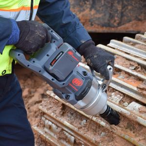 Ingersoll-Rand 20V Cordless Impact Wrench – High Torque Power Tool