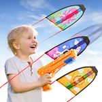 OR OR TU 5 Year Old Boy Gift, Kite Launcher Toy Gun with 3 Pcs Kite Toy Set Outdoors Flying Toys Age 4 5 6 7 8+ Years Old Boys Girls Best Gift