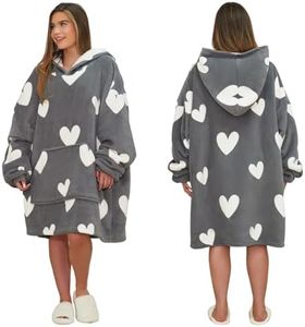 Dreamscene Snuggle Hoodie Women Grey Hearts, Oversized Blanket Hoodie Women Soft Warm Fleece Wearable Blanket Hoodie for Girls Fluffy Sherpa Lined