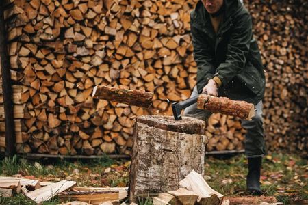 Fiskars XL Splitting Axe – 92cm Heavy-Duty Wood Chopper