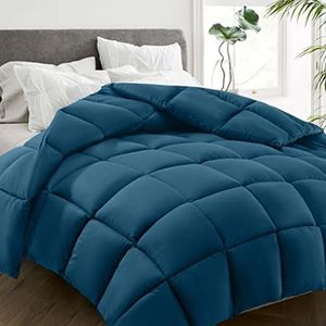 HYLEORY All Season California King Size Bed Comforter - Cooling Down Alternative Quilted Duvet Insert with Corner Tabs - Winter Warm - Machine Washable - Teal