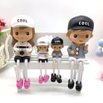 ELEGANT LIFESTYLE Cool Camera Holding Set Decorative Showpiece | Gift for him/her or Someone Special | Couple Wearing Cute Caps & Goggles, Cabinet Statues - 4 Pc, Polyresin