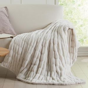 Springtree Home Luxury Micro Plush Throw Blanket | Thick Faux Fur | White