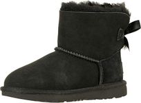 UGG Boy's Unisex Kids Mini Bailey Bow II Classic Boot, Black, 7 UK Child