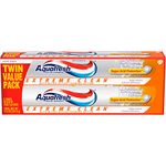 Aquafresh Extreme Clean Whitening Action Twin Pack Toothpaste, 5.6 Ounce