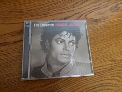 ESSENTIAL MICHAEL JACKSON