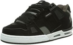 Globe Sabre Skateboard Shoes, Black