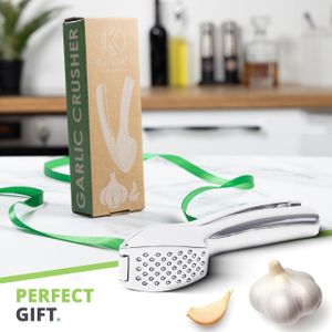 Olivers Kitchen Garlic Press – Stainless Steel, Silver
