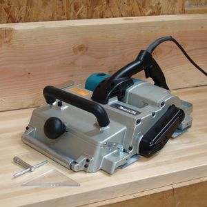 Makita 312mm Electric Planer 110V – Heavy Duty Woodworking Tool