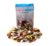 Posted Sweets 700g 1980s RETRO BAG OF PICK & MIX SWEETS - Large Classic Retro Soft & Chewy Candy Selection Pick n Mix - Gift Bag - Perfect Movie Night Hamper, Treats for Kids, Adults, Birthday Gifts