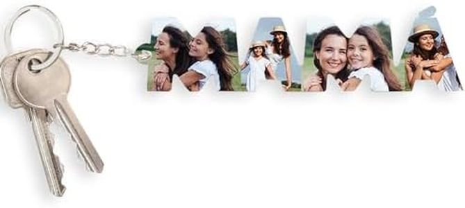 Transparent Gift Llavero Personalizado con Cuatro Fotos en Letras Mamá. Regalo Día de la Madre. Llaveros Personalizados con Foto. Regalos Originales para Mujer. Regalos para Madres en Cumpleaños