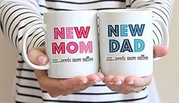 DAYS Anniversary Gift for Mom and Dad Coffee Mugs Set 2 Papa and Mummy Quotes Printed Mug Cup New mom dad Quotes Gift for Couple Baby Shower Occasion 3K27