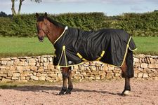 HORSE TURNOUT RUG LIGHTWEIGHT 100G FILL STANDARD NECK HORSE RUG BLACK HORSE BLANKET (5'9'')