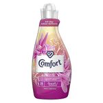 Comfort Honeysuckle & Sandalwood Fabric Conditioner all-day odour defence for your clothes for long-lasting freshness and fragrance + softness 33 washes 1.16 L