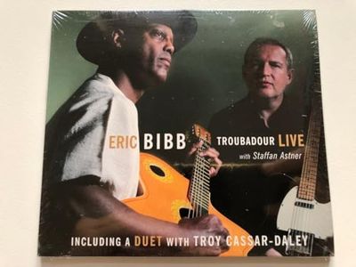 Troubadour Live