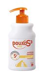 DOUXO S3 PYO Antibacterial and Antifungal Dog and Cat Shampoo - Hypoallergenic Fragrance - Veterinary Recommended and Clinically Proven - Created with dermatologists - Safe Skincare Selection - 200ml