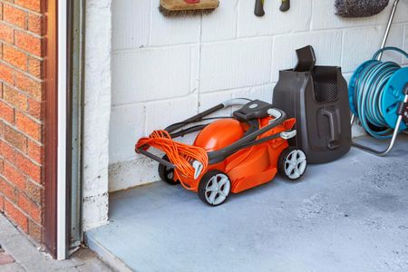 Flymo EasiStore 300R Electric Rotary Lawn Mower – 30cm, 30L, Rear Roller