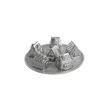 Nordic Ware Cosy Village Cake Pan, Village Shaped Cake Mould Tray, Cast Aluminium Cake Tin, Muffin Tray for Six Small Houses, Made in the USA Colour: Silver