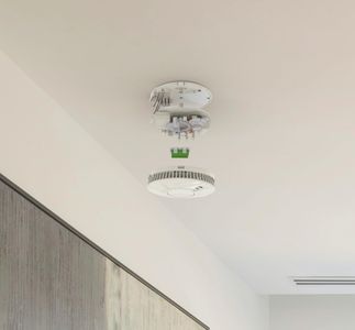 FireAngel Pro Smart Smoke Alarm – Wireless Home Safety Detector