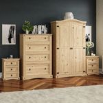 Bedroom Set With Woods