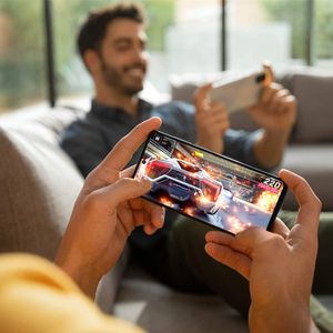 Samsung Galaxy A71 SIM Free Smartphone – Prism Crush Black, UK Version