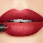 K7L Red Lip Crayon - Maroon