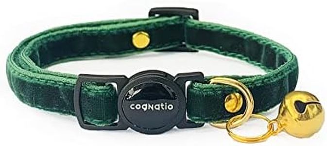 Cognatio Safety Quick Release Cat Collars,Double Velvet with Bell Available in a Range Colors,Perfect for Your Kitty, Adjustable 20-30 cm (20-30cm, XmasGreen)