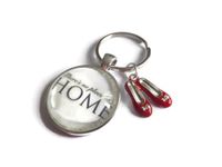 No place like home 25mm glass cabochon keyring Wizard of OZ themed gift, Dorothy OZ book musicals themed birthday Xmas present, starting college university leaving home present