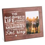 FINGERINSPIRE The Best Thing in Life Are the Friends Picture Frame 10x15cm Long Distance Friendship Gifts Frames Hanging/Tabletop Wooden Frame Friends Memories Photo Frame for Birthday Graduation