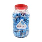 Hershey's Kisses Cookies 'n' Creme - 1kg Jar - Creamy Cookies and Sweet Bliss in Every Bite